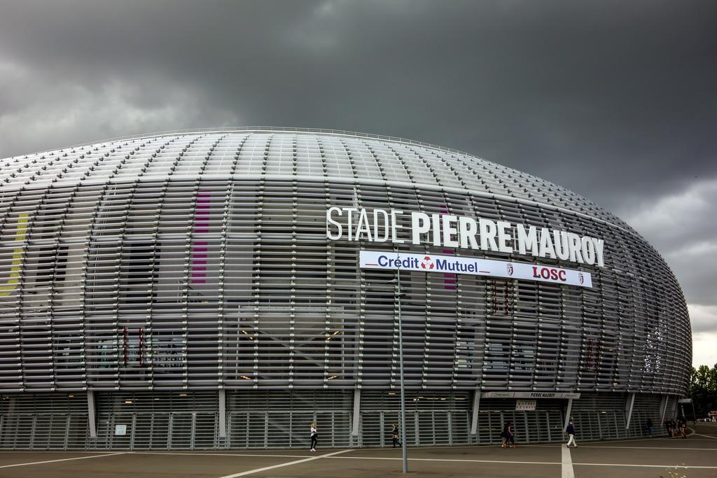 Kyriad Lille Est - Villeneuve D'Ascq Εξωτερικό φωτογραφία