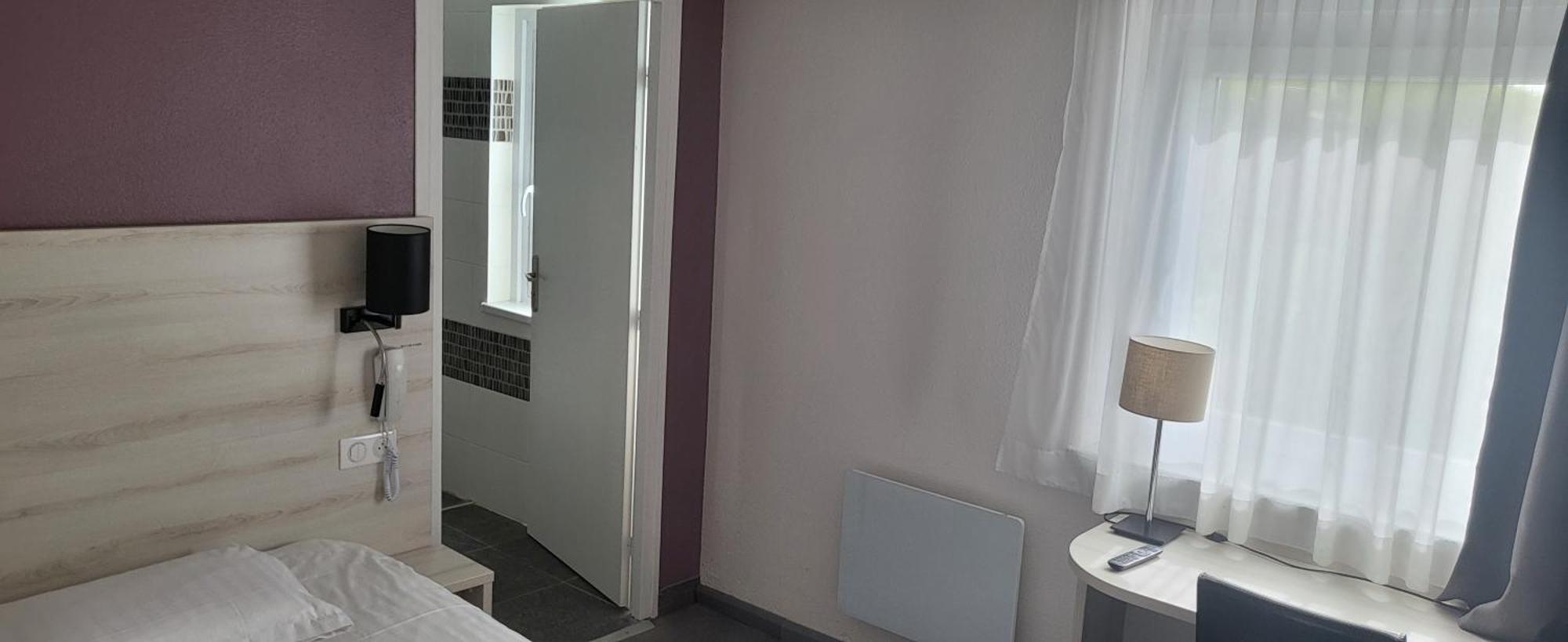 Kyriad Lille Est - Villeneuve D'Ascq Εξωτερικό φωτογραφία
